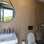 Villa Barthelemy, Ericeira Luxury *