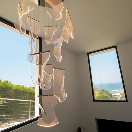 Barthelemy, Ericeira Luxury וילה