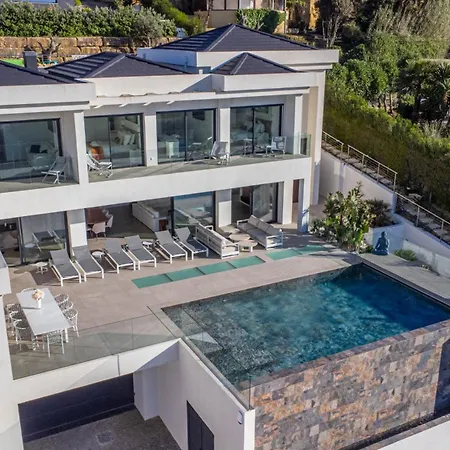 Barthelemy, Luxury *