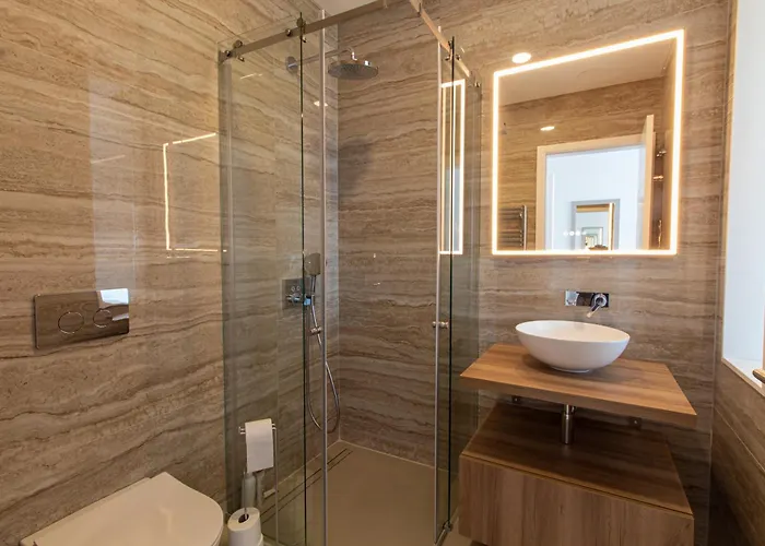 Villa Barthelemy, Ericeira Luxury *