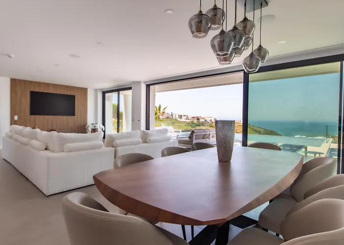 Barthelemy, Ericeira Luxury * Santo Isidoro